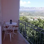 Rosa Lejlighedshotel