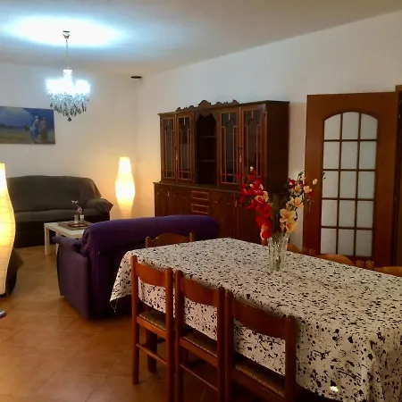 Rosa Aparthotel Berat