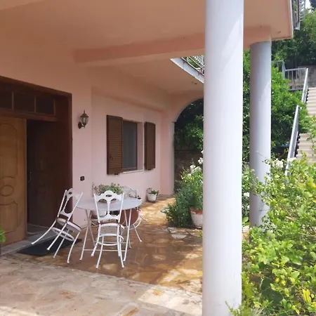 Rosa Lejlighedshotel 4*