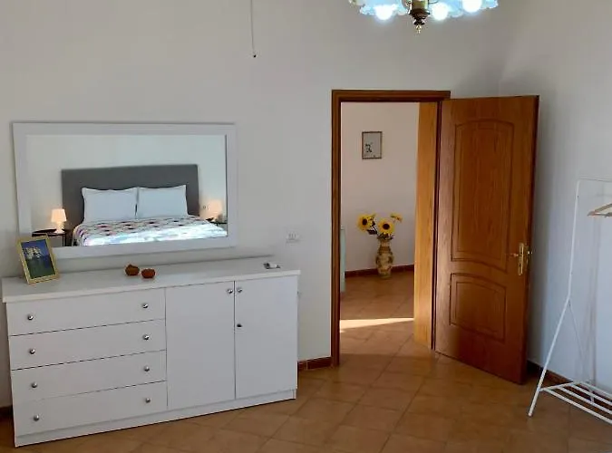 Rosa 4*